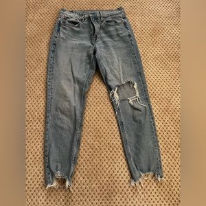 American Eagle 90’s skinny jeans